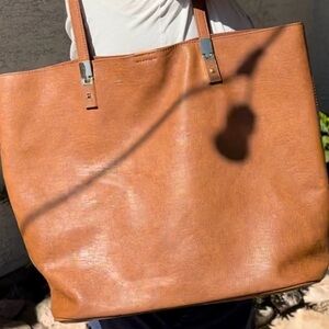 NOAT 8833313 Large Brown Leather bag with gold hardware